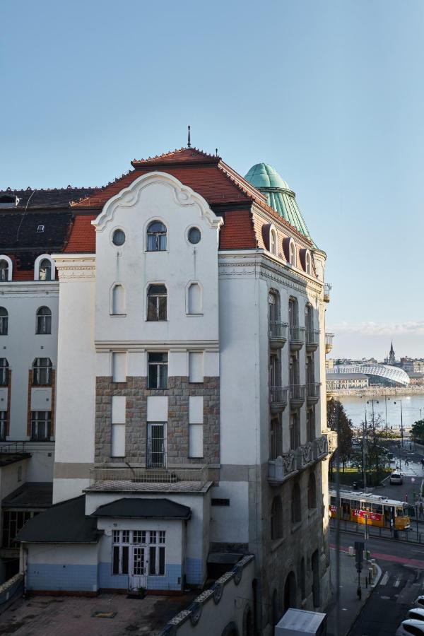 Nanirol Apartment At Gellert Bath Budapest Eksteriør bilde