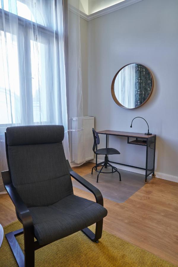 Nanirol Apartment At Gellert Bath Budapest Eksteriør bilde