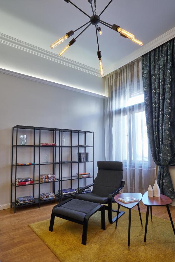 Nanirol Apartment At Gellert Bath Budapest Eksteriør bilde