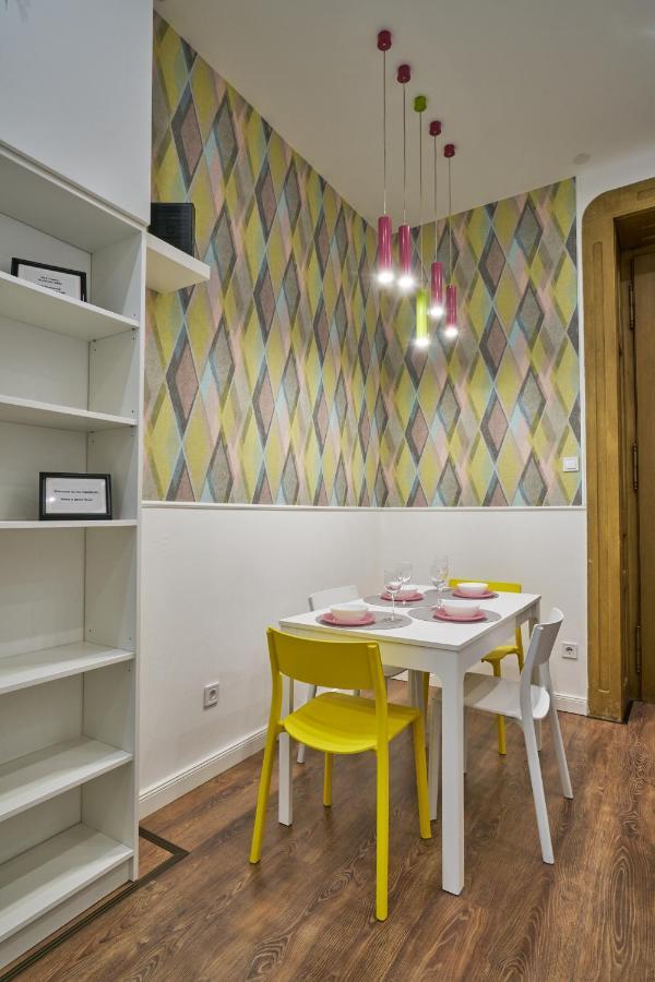 Nanirol Apartment At Gellert Bath Budapest Eksteriør bilde